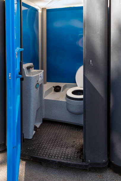 Professional porta potty rental in Reese, MI